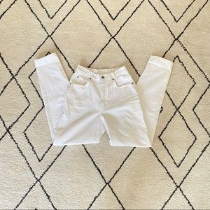 Levis - white jeans, 900 series